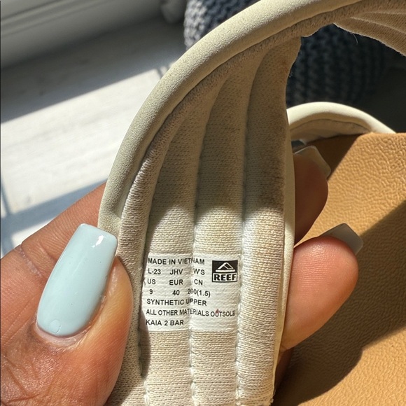 Reef Cream and Tan Cushioned  Comfort Slide Sandals Size 9 - Picture 11 of 13